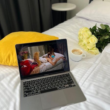 Sunday Hotel Odessa Ngoại thất bức ảnh