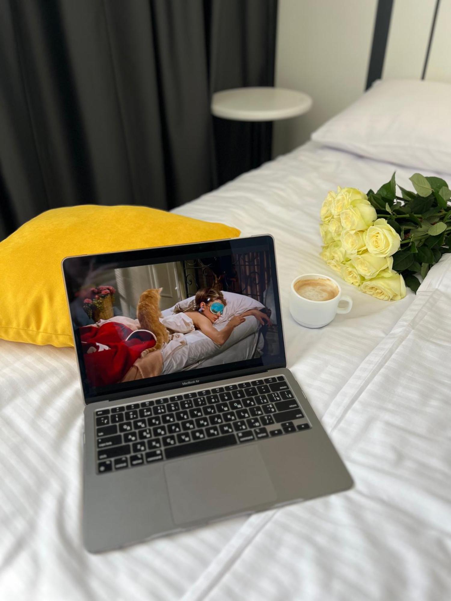 Sunday Hotel Odessa Ngoại thất bức ảnh